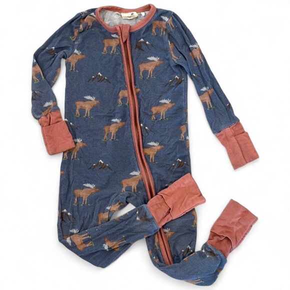 Tullabee (Angel Dear) Bamboo Zippy Pajamas 12-18 Months Moose Foldover Feet - Picture 1 of 6